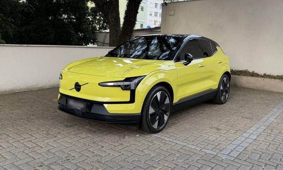 VOLVO EX30 69 KW ELÉTRICO ULTRA
